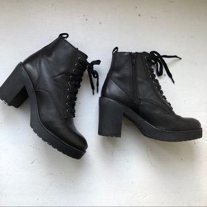 Steve Madden mackelle leather platform combat boot